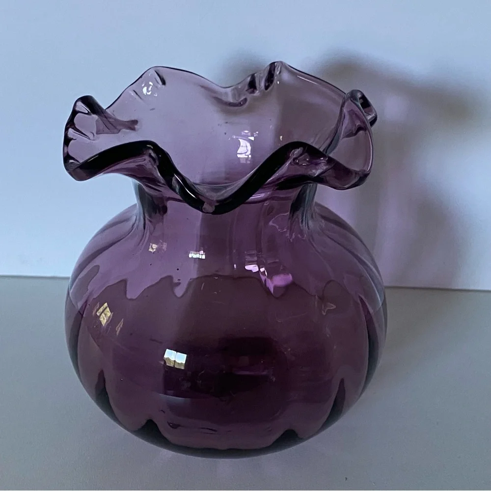 Purple Amethyst Glass Vase Hand Blown Ruffled Top Round Ribbed Bottom Vintage